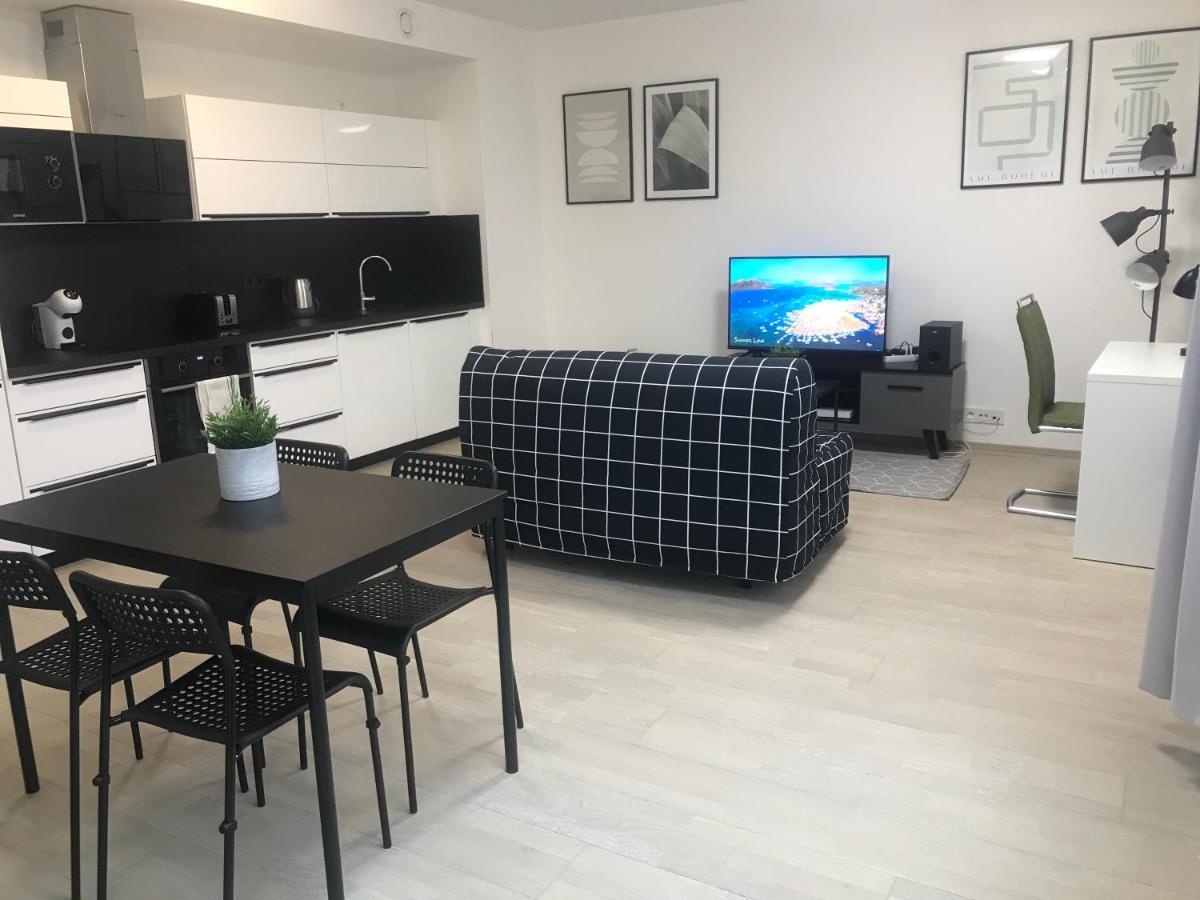 פראג Apartmantplus01 מראה חיצוני תמונה